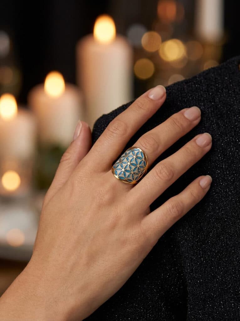 bague fleur de vie bleu blanc doré porté aura de vie jewel spirit