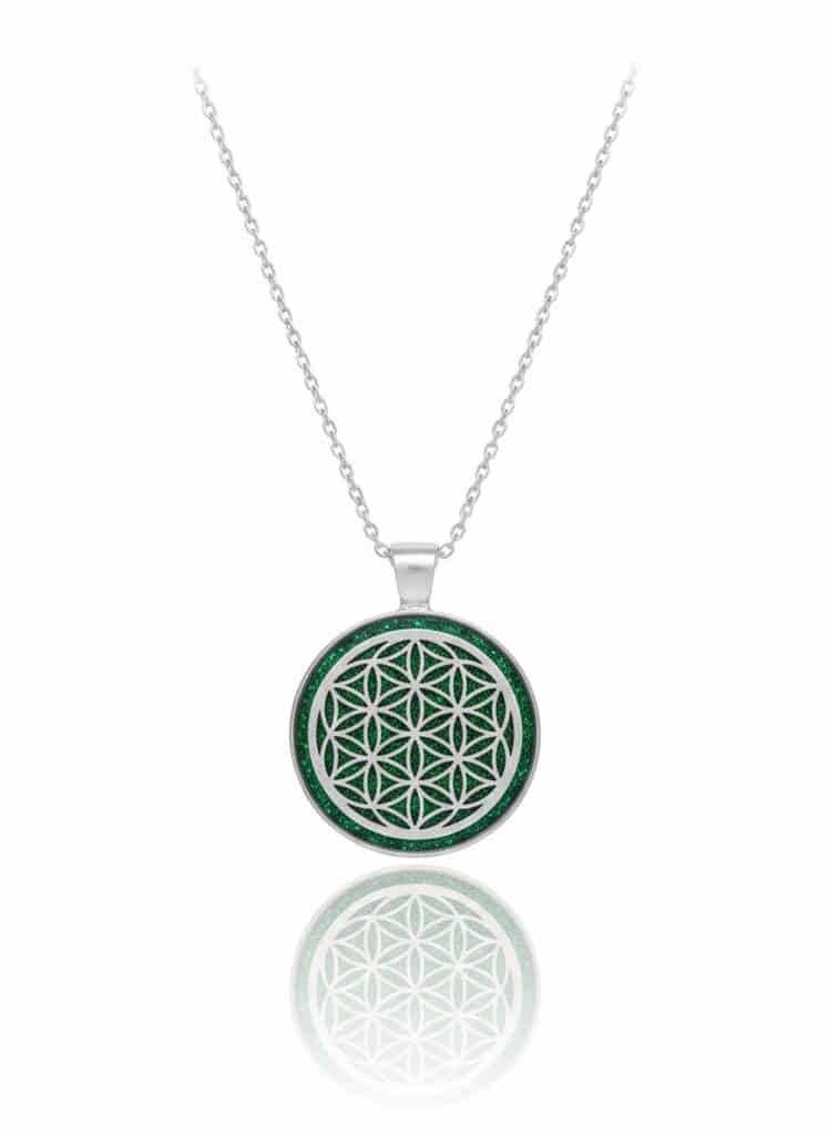 Collier Fleur de Vie vert argenté en acier inoxydable, pendentif rond 2,5 cm avec symbole Fleur de Vie et fond vert pailleté, chaîne 45 cm, Jewels Spirit